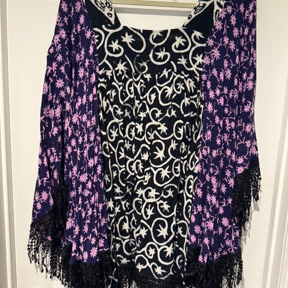 EUC LOTUS TRADERS A-LINE BELL SLEEVE TUNIC DRESS - Picture 2 of 2